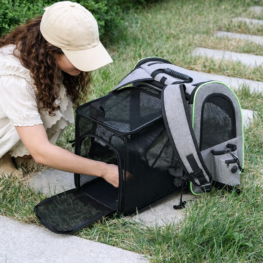 Sac à dos de transport extensible pour chat et petit chien – respirant et sécurisé
